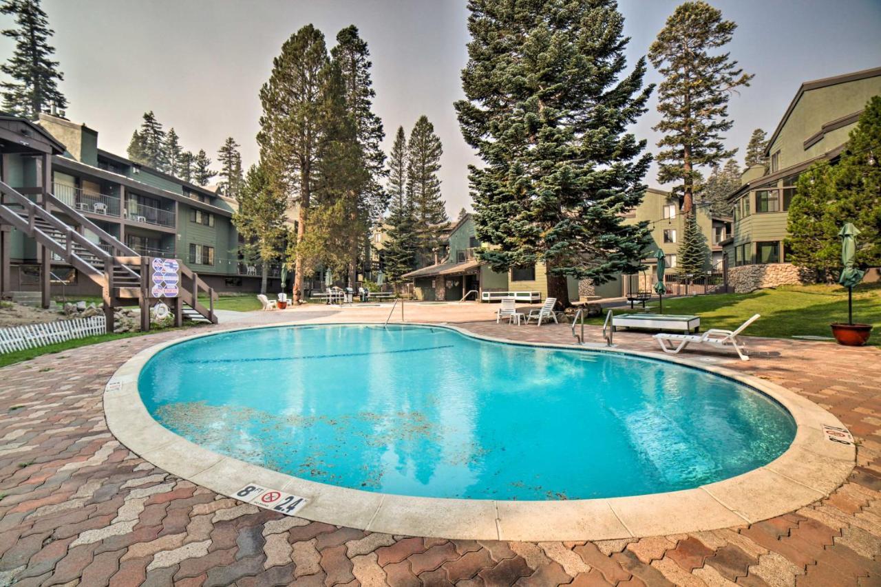 Mammoth Mtn Escape With Pool And Walk To Ski Lift Apartment Mammoth Lakes Luaran gambar